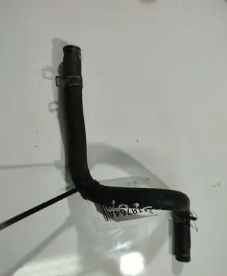 Engine coolant pipe/hose