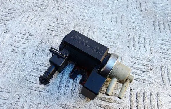 Opel Meriva A Turbo solenoid valve 72190338 897218
