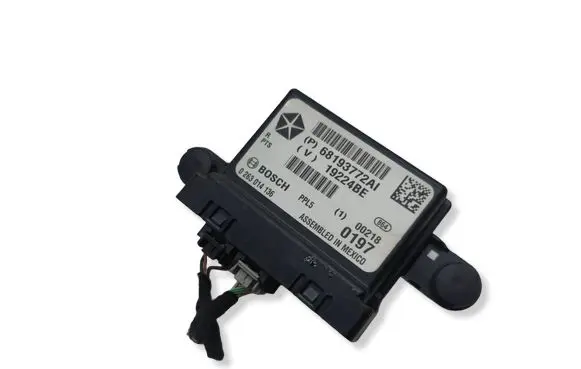 Chrysler Pacifica Parking PDC control unit/module 68193772AI 19224BE 0263014136