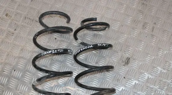 Skoda Octavia Mk3 (5E) Front coil spring