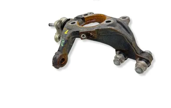 Toyota Yaris XP210 Front wheel hub 