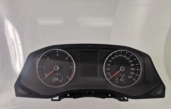 Volkswagen Amarok Speedometer (instrument cluster) 2H6920873