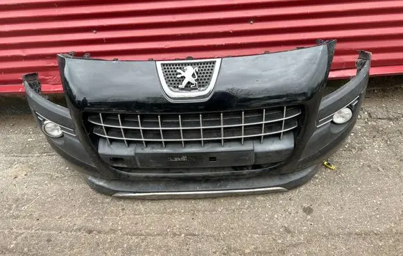 Peugeot 3008 I Front bumper