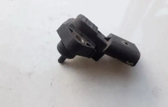 Volkswagen PASSAT B5 Air pressure sensor 038906051 0281002177