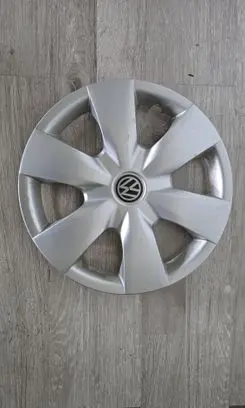 Volkswagen Golf VI R15 wheel hub/cap/trim 
