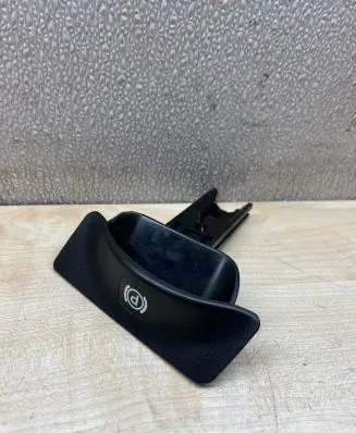 Mercedes-Benz E W211 Hand brake release handle 2114270020