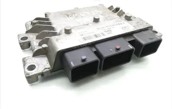 Ford Fiesta Engine control unit/module F1B1-12A650-UC J38AC S180047061C
