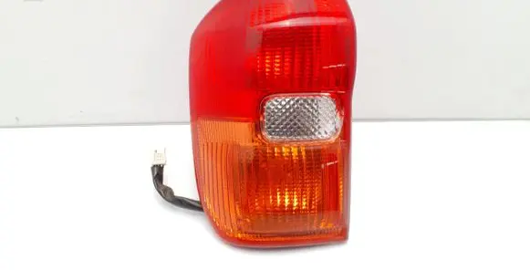 Toyota RAV 4 (XA20) Rear/tail lights 8156142060