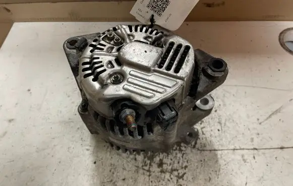KIA Carnival Generator/alternator 373004X900 021319221