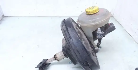 Audi A6 S6 C5 4B Brake booster 4B0612105 8E0611301