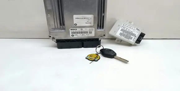 BMW X3 E83 Engine ECU kit and lock set 7801711 0281013251 6988104