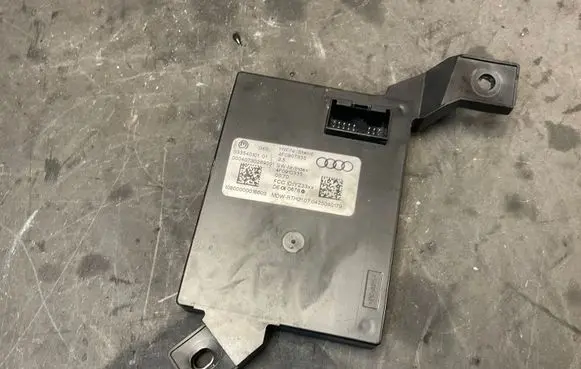 Audi A6 S6 C6 4F Other relay 4F0907335 4F0910335 033540101
