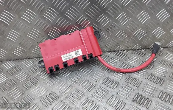 BMW 4 F36 Gran coupe Fuse module 922775205