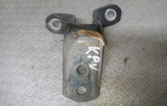 Toyota Yaris Front door upper hinge