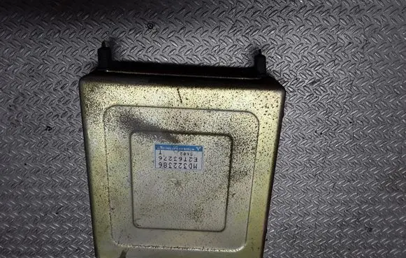 Mitsubishi Carisma Engine control unit/module MD322386 E2T63276