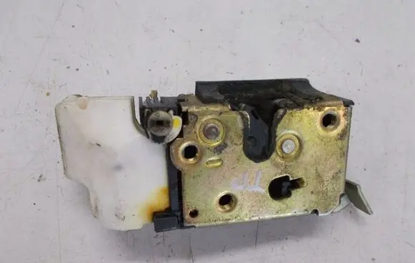 Fiat Siena Rear door lock 