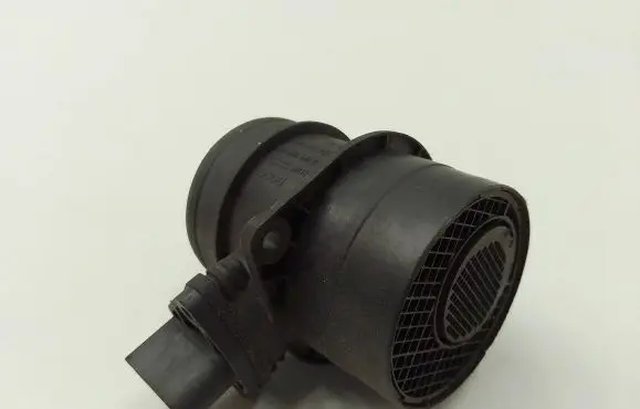 Volkswagen Golf IV Mass air flow meter 0986284007 0281002461