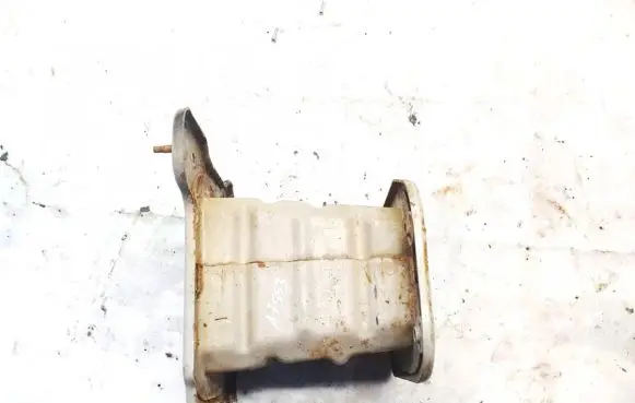 Chevrolet Captiva Front bumper mounting bracket