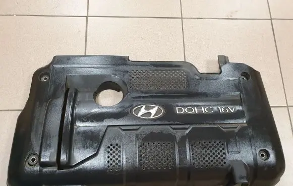 Hyundai Tucson JM Engine cover (trim)