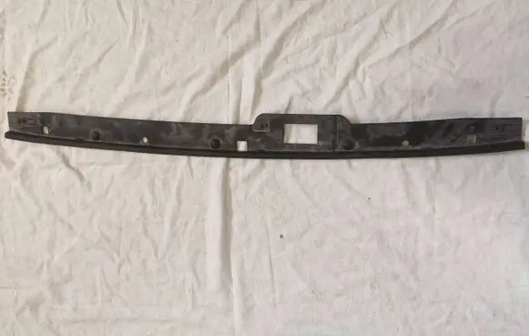 Volvo S60 Engine bonnet/hood lock trim molding 32277230
