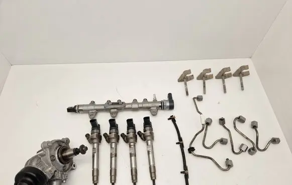 BMW 3 F30 F35 F31 Fuel injection system set 0445214315 0445110743 8514148