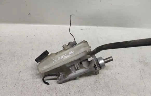 Renault Scenic II - Grand scenic II Master brake cylinder