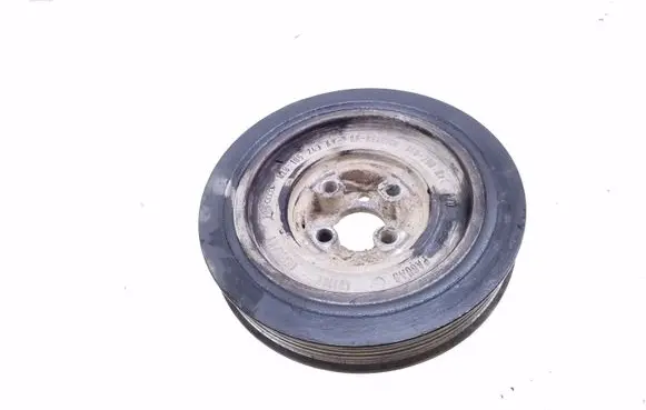 Volkswagen PASSAT B4 Crankshaft pulley 028105243K