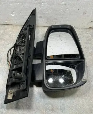 Iveco Daily 6th gen Front door electric wing mirror 5801552553