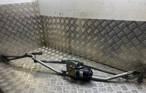 Opel Zafira A Front wiper linkage and motor 404496