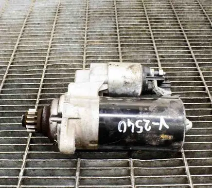 Audi A1 Starter motor 0001142001