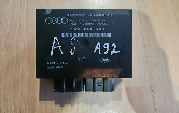 Audi A8 S8 D3 4E Parking PDC control unit/module 4D0919283