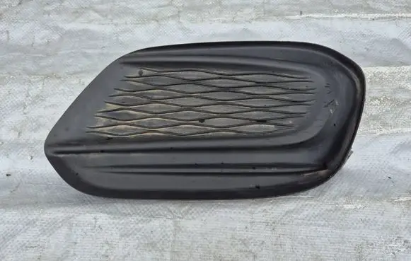 Fiat Tipo Front bumper lower grill 51987345