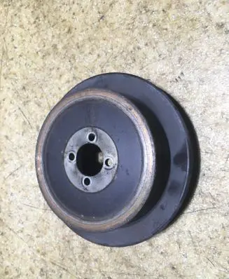 Mercedes-Benz E W124 Crankshaft pulley 