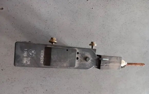 BMW 5 E34 Central locking motor 51261389074