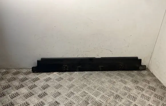 BMW 4 F36 Gran coupe Radiator trim 7600543