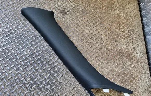 Dodge Challenger (A) pillar trim S6VX75DX9AA