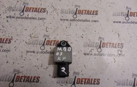 Mercedes-Benz B W245 Airbag deployment crash/impact sensor A1698202226
