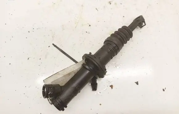 Renault Scenic II - Grand scenic II Clutch master cylinder 