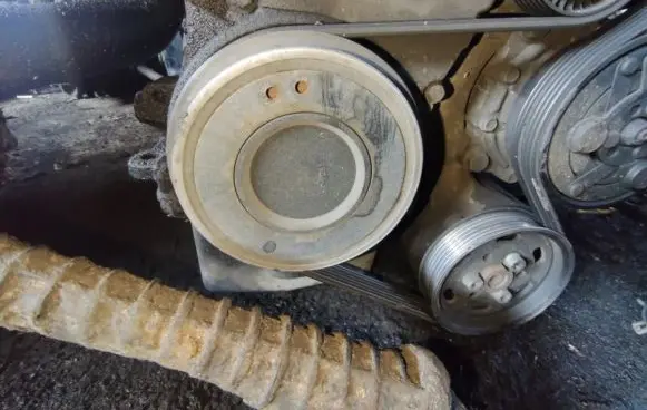 Volkswagen Bora Crankshaft pulley 