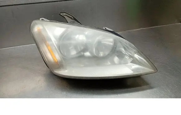 Ford Focus C-MAX Front reflector 