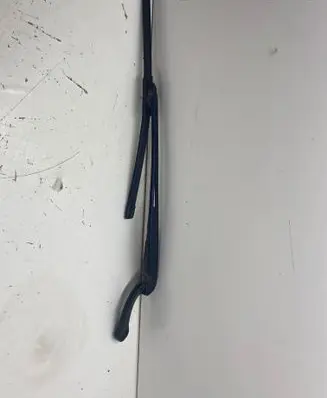 Audi A4 S4 B7 8E 8H Front wiper blade arm 8E1955407C