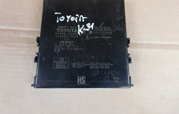 Toyota Camry VIII XV70 Keyless (KESSY) go control unit/module 8999033692