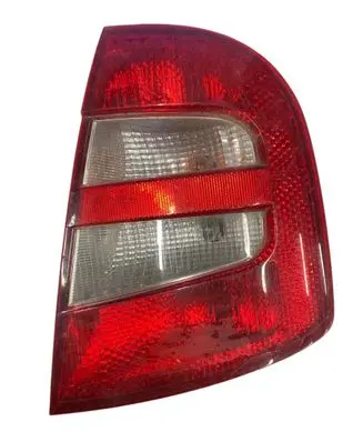 Skoda Fabia Mk1 (6Y) Rear/tail lights 6Y6945112B