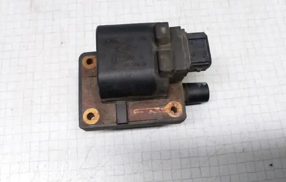Renault Megane I High voltage ignition coil 7700100589 7700100589D