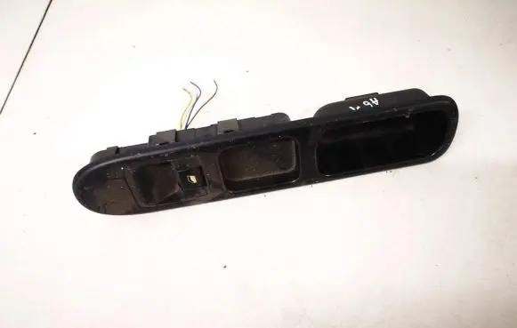 Peugeot 307 Electric window control switch 96351625xt