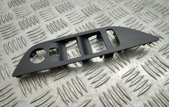 Other front door trim element