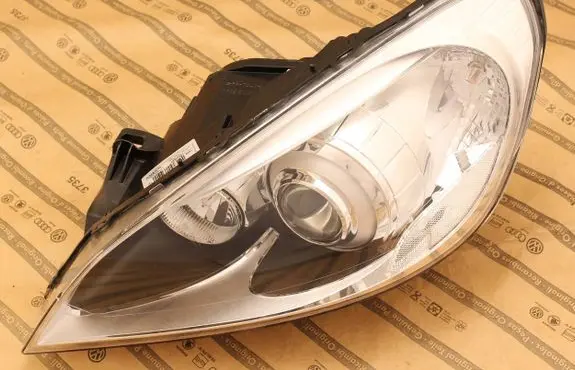 Volvo V60 Headlight/headlamp 31420673