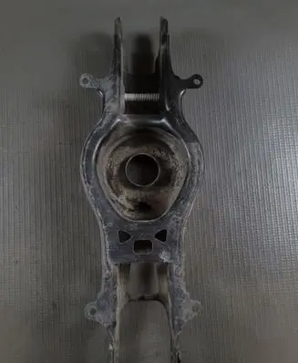 Rear upper control arm/wishbone