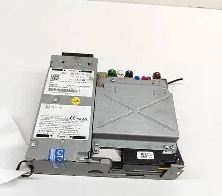 Audi e-tron Radio/CD/DVD/GPS head unit 4KE035063A 4KE035063
