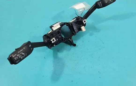 Skoda Octavia Mk3 (5E) Headlight wiper switch 5Q0953521T IMPRK1455457